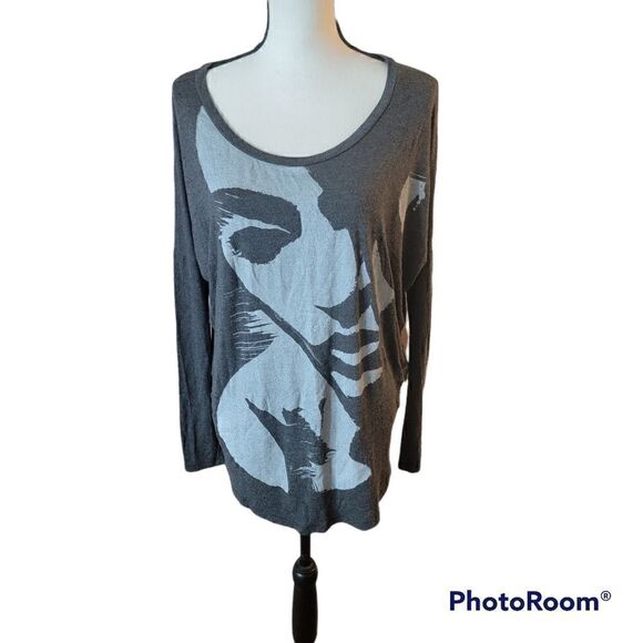 Abercrombie & Fitch Jersey Knit Abstract Top. Size S. - Picture 1 of 8